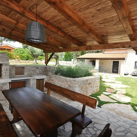 Casa Fogoler Fazana Holiday home