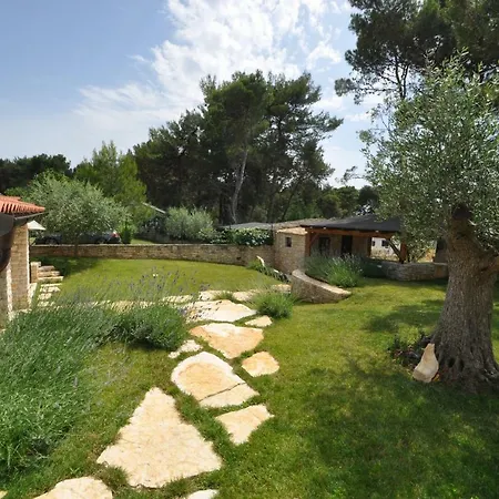 Holiday home Casa Fogoler Fazana Peroj